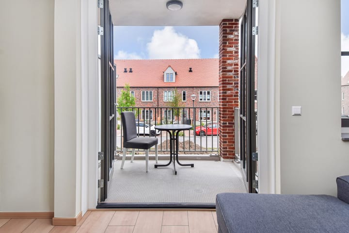 Photo 18 of Notenhout 42