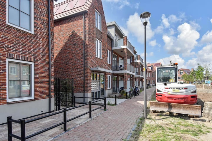 Photo 24 of Notenhout 42