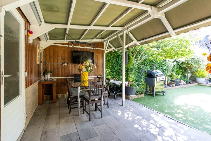 Foto 36 van Pluimstraat 63