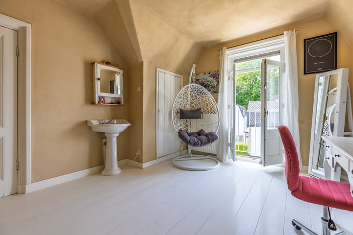 Photo 35 of Iepenlaan 19