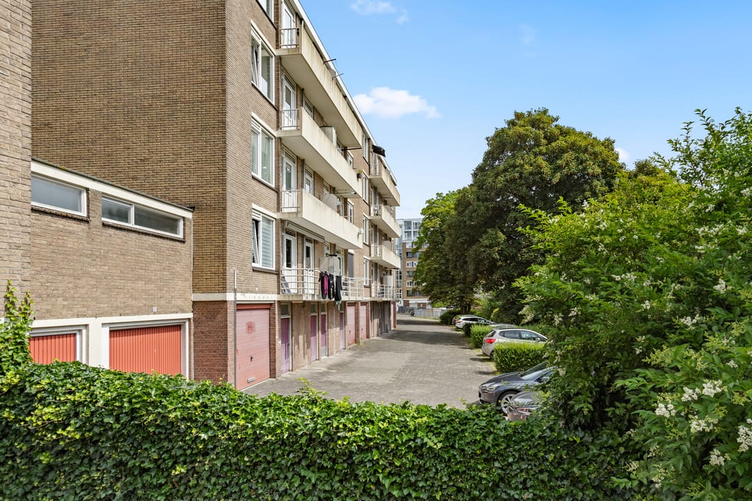 Photo 38 of Oranjelaan 134