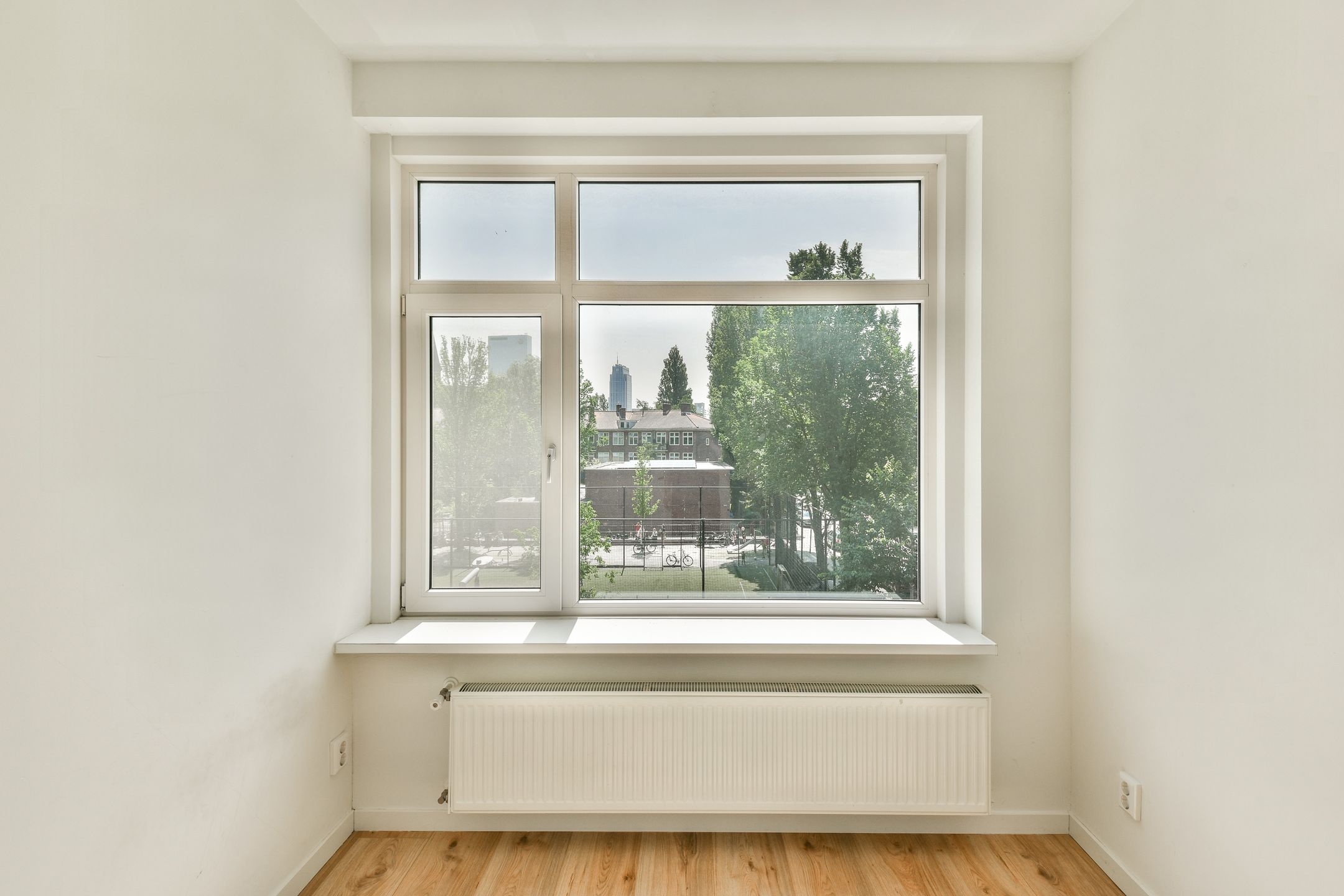 Photo 18 of Nolensstraat 61-C