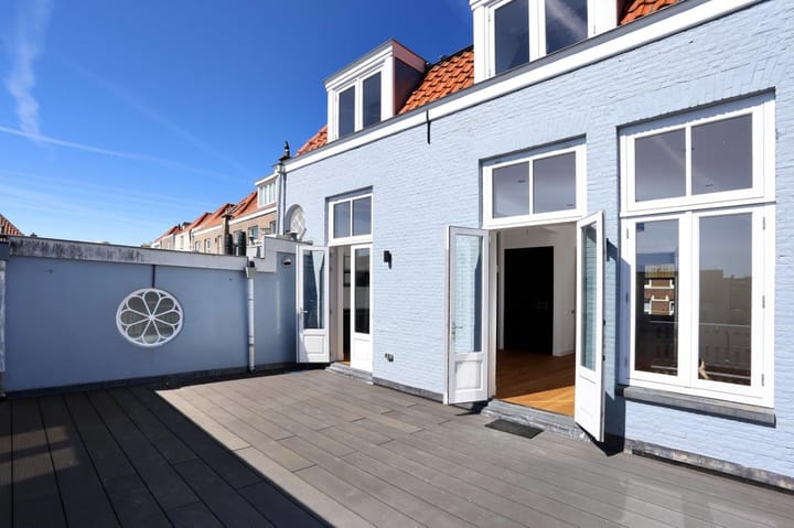 Photo 1 of Hugo de Grootstraat 4