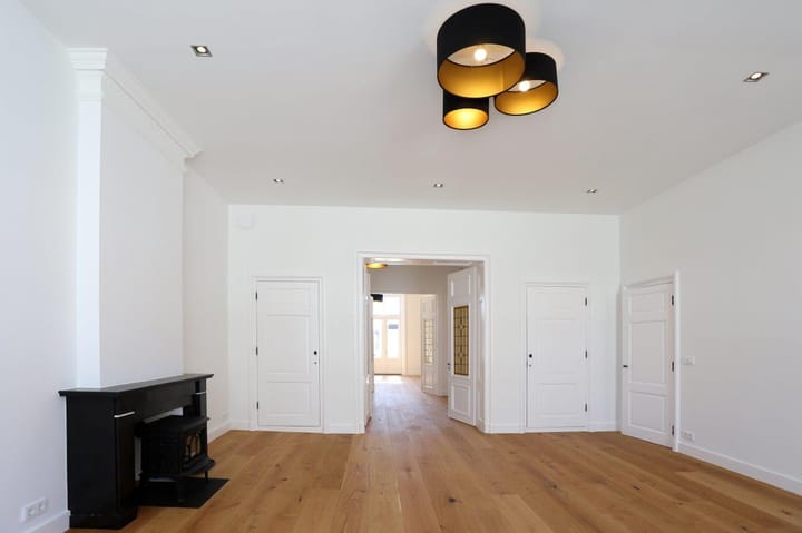 Photo 7 of Hugo de Grootstraat 4