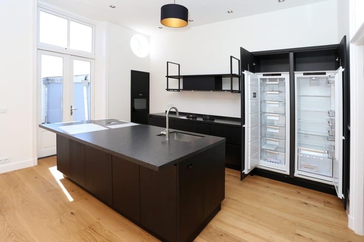 Photo 27 of Hugo de Grootstraat 4