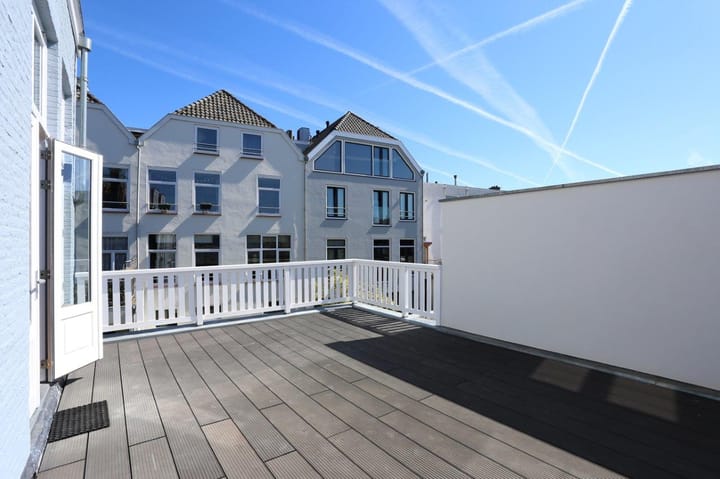 Photo 34 of Hugo de Grootstraat 4