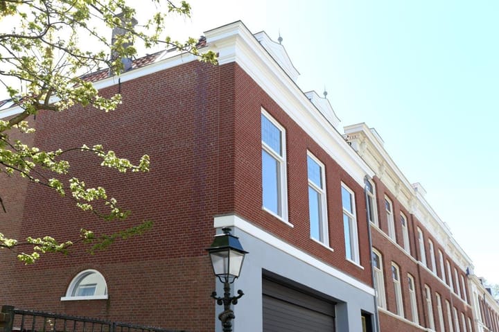 Photo 82 of Hugo de Grootstraat 4