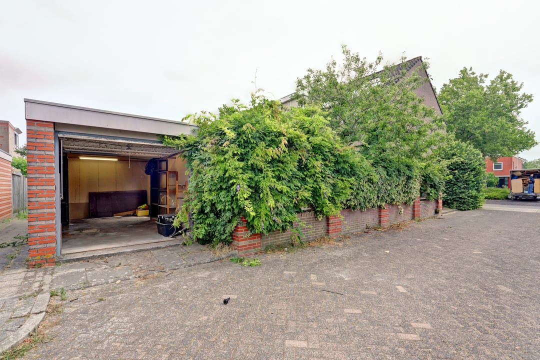 Foto 2 van Agnes Bartoutslaan 18