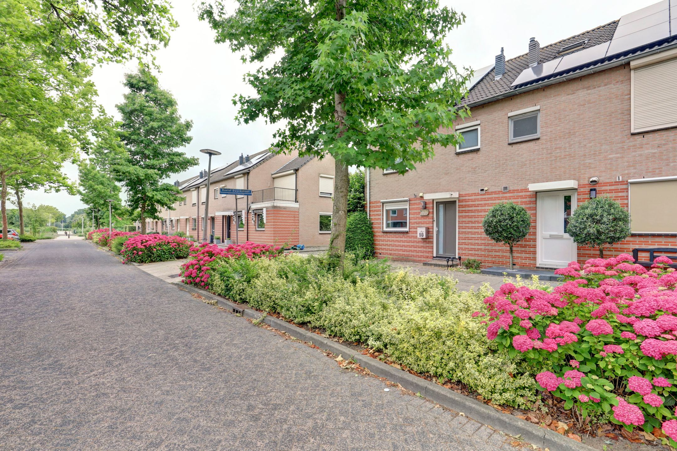 Foto 30 van Agnes Bartoutslaan 18