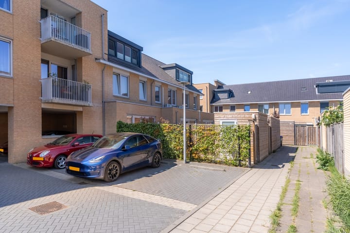 Foto 15 van Plantenkasstraat 35