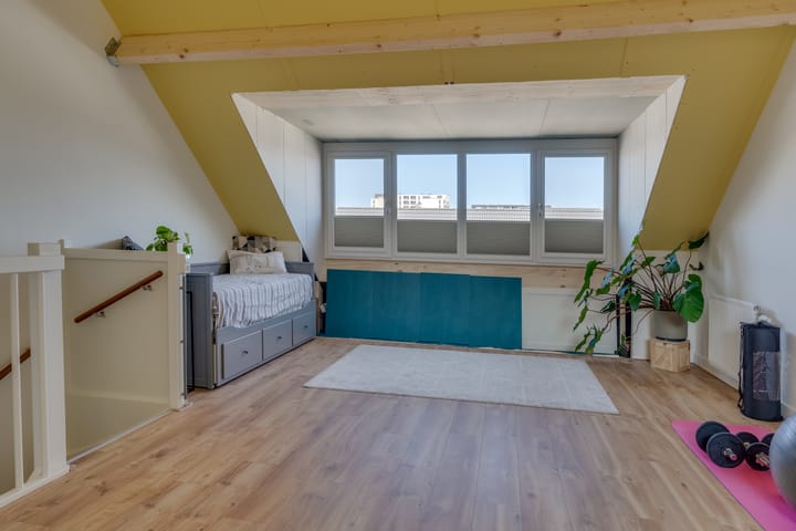 Foto 33 van Plantenkasstraat 35