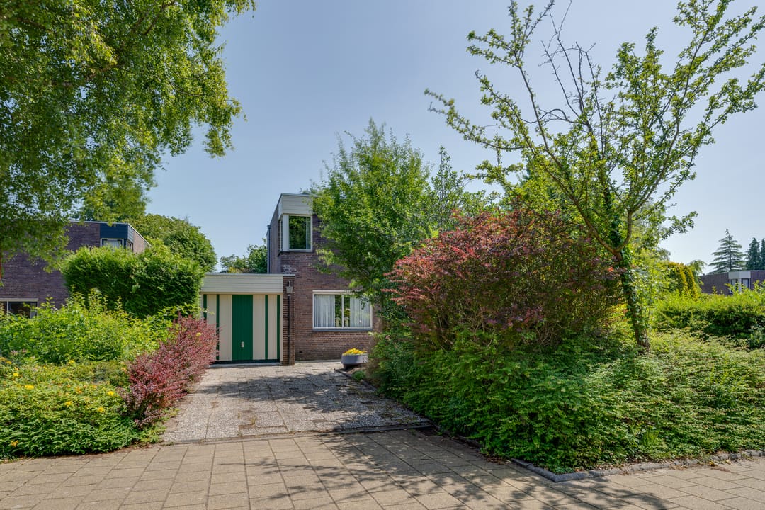 Foto 2 van van Santenlaan 2