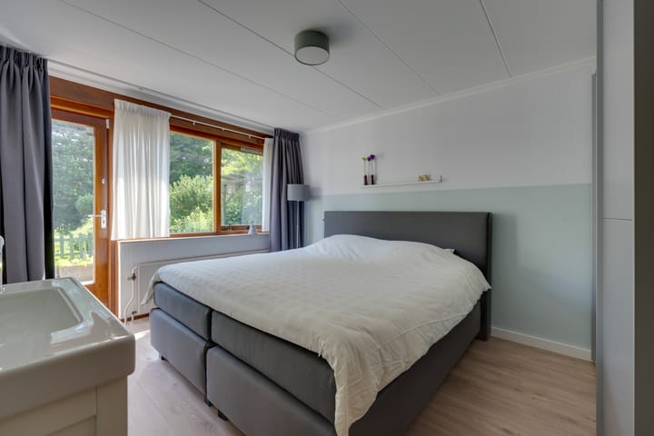 Foto 24 van van Santenlaan 2