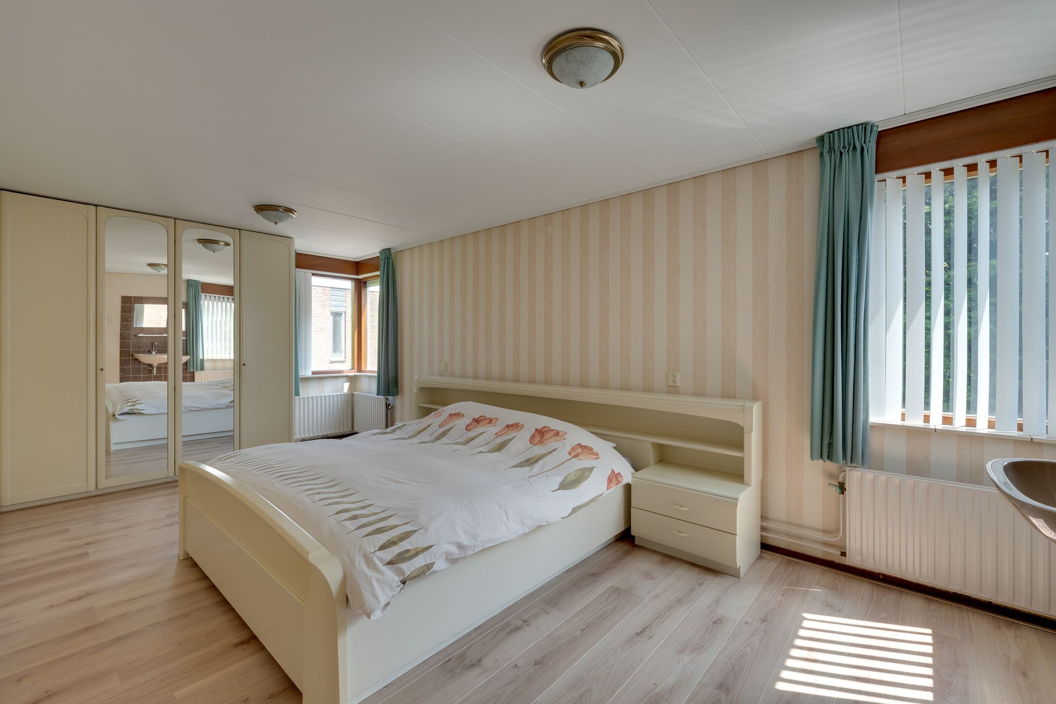 Foto 30 van van Santenlaan 2