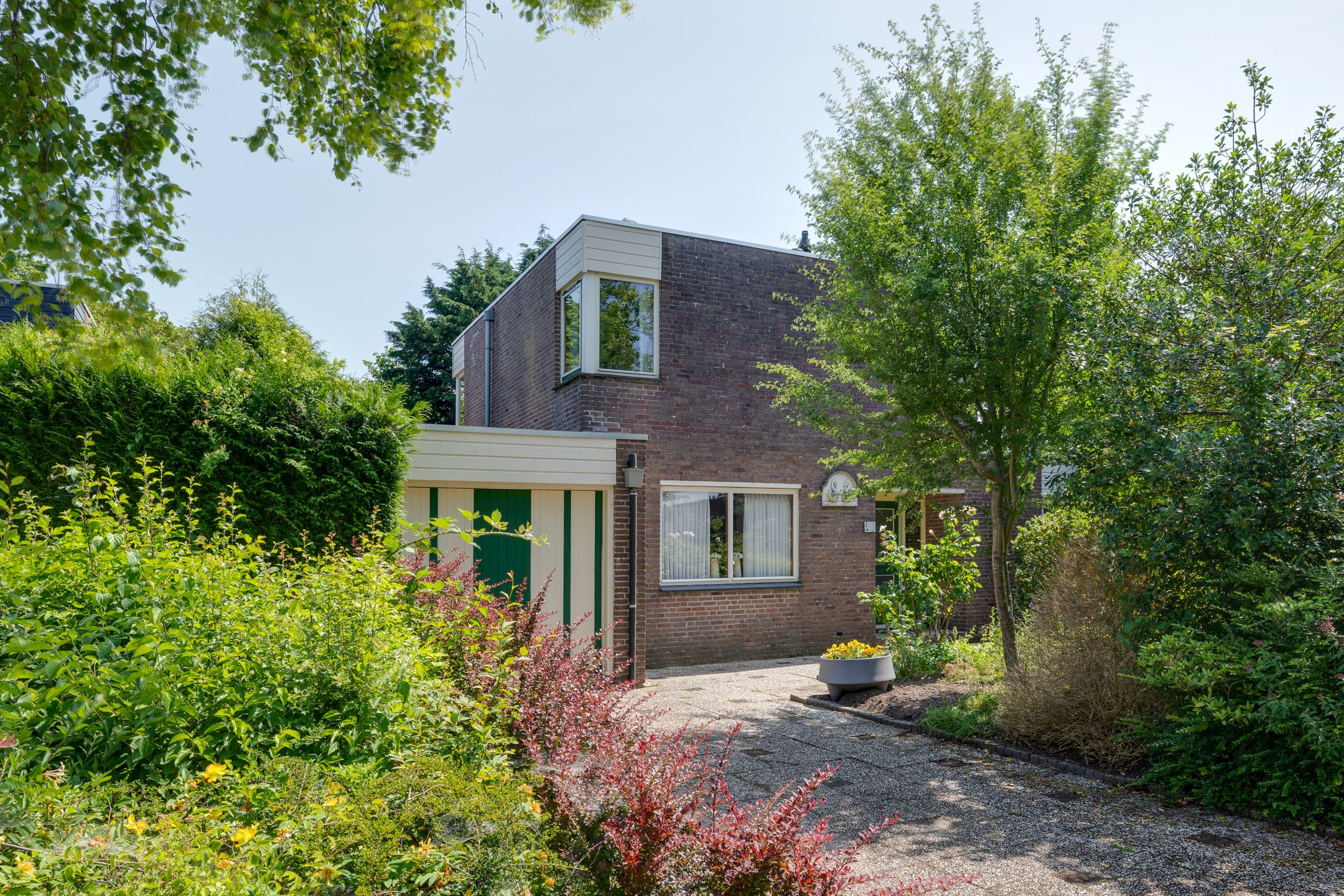 Foto 36 van van Santenlaan 2