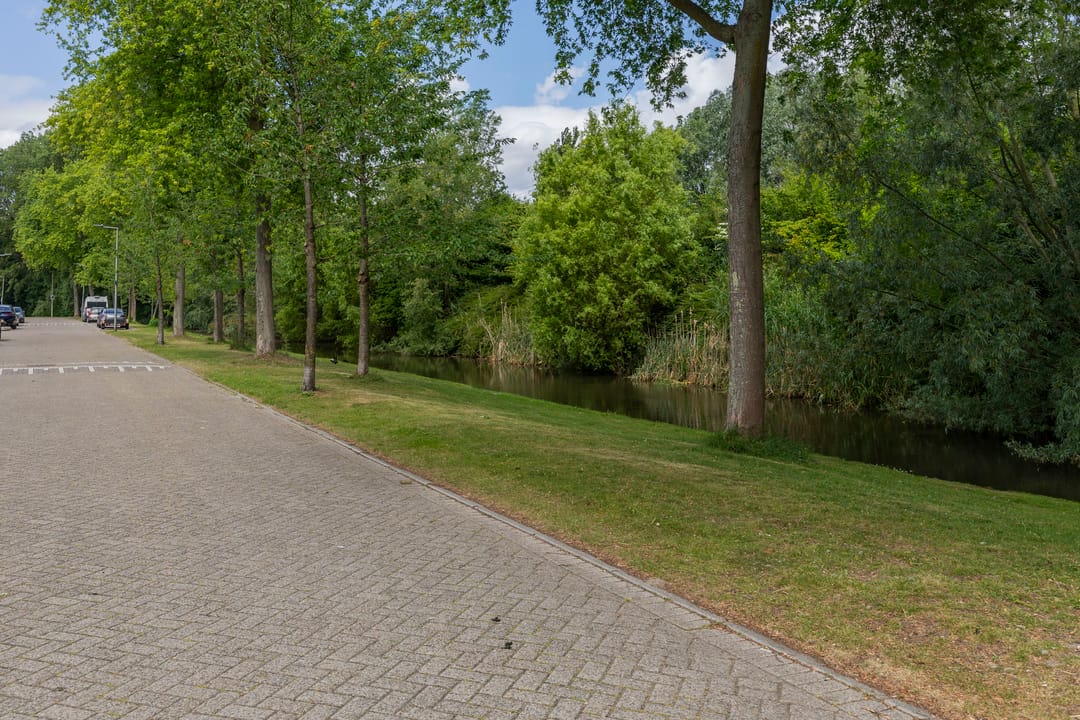 Photo 41 of Toernooistraat 5