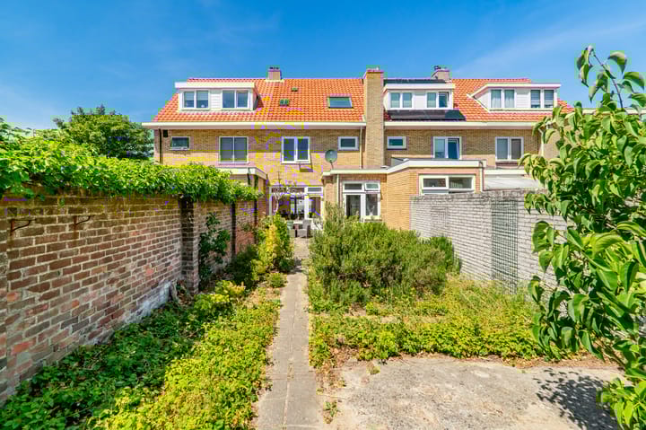 Foto 30 van de Ruyterstraat 68