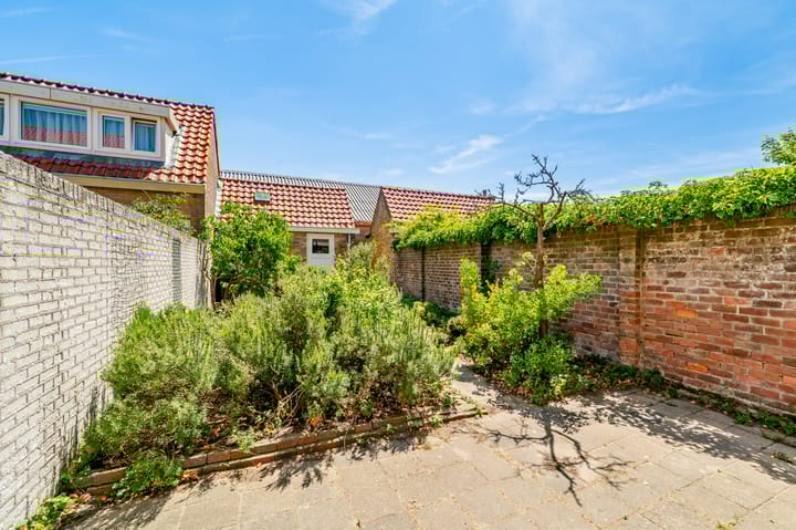 Foto 32 van de Ruyterstraat 68