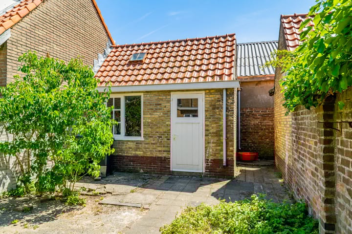 Foto 37 van de Ruyterstraat 68