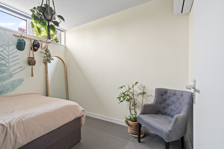 Foto 16 van Hazelaarstraat 14