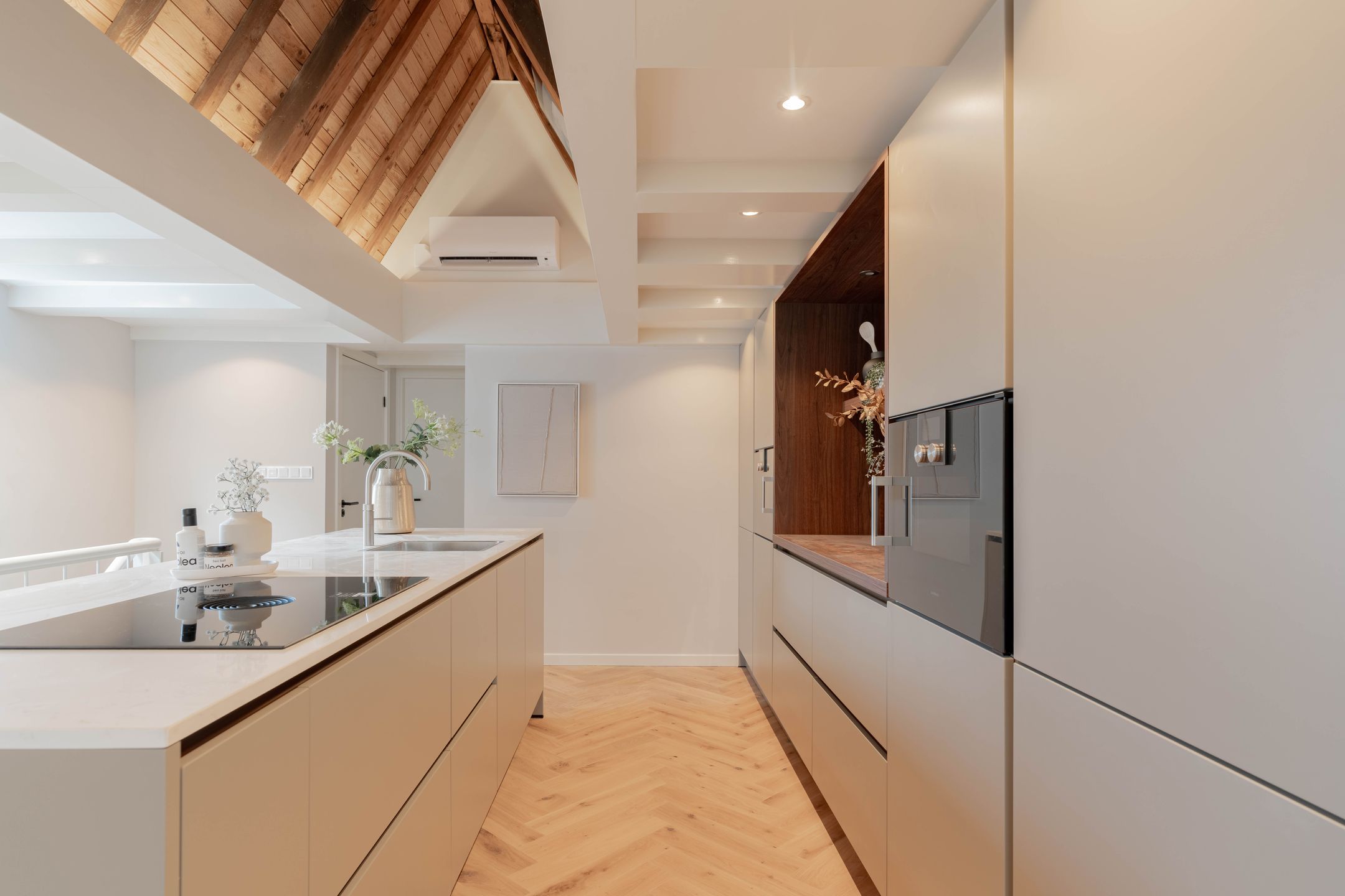 Photo 21 of Maarten Jansz. Kosterstraat 16-2