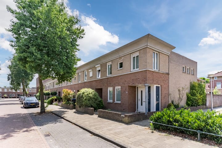 Foto 45 van Falstaff 14