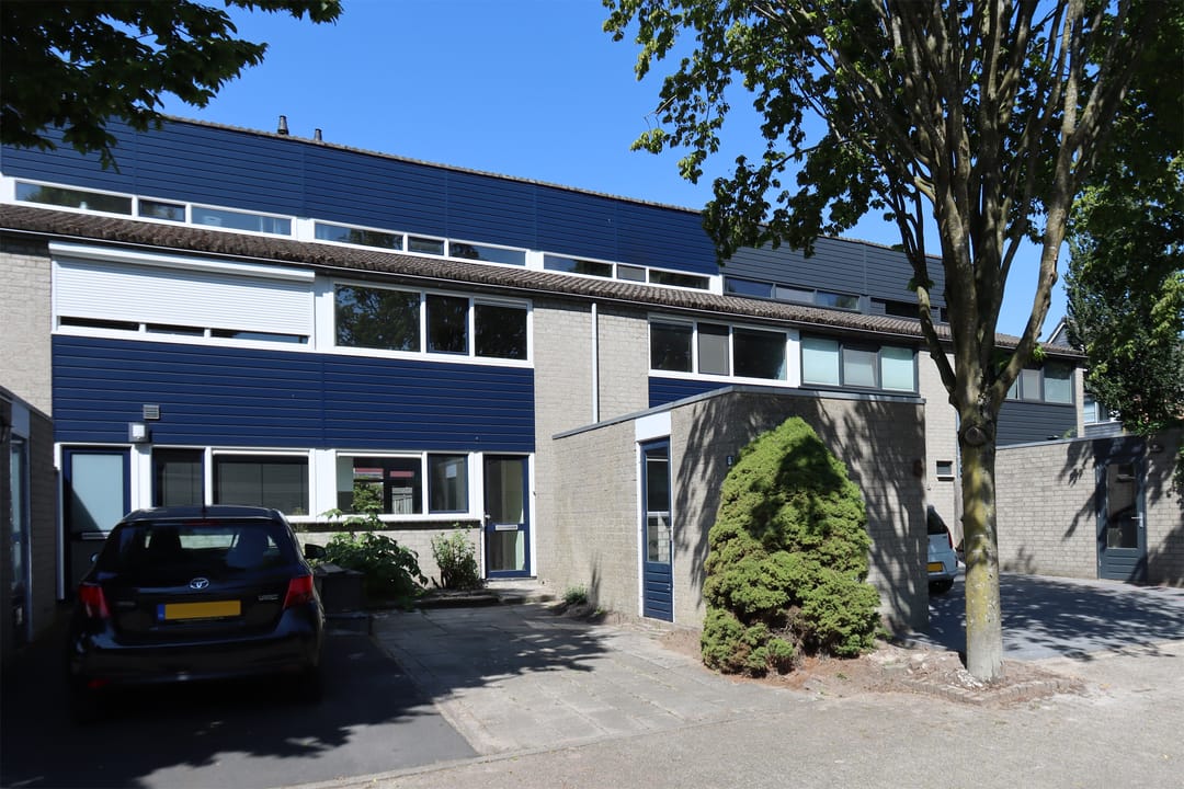 Photo 1 of van de Veldeweg 8