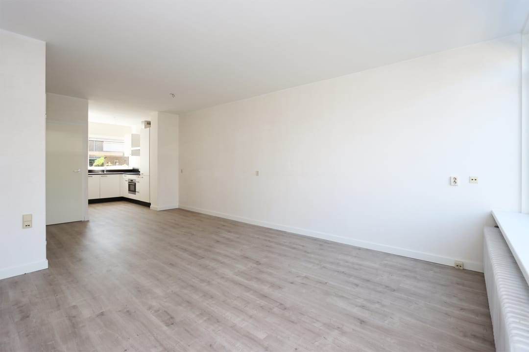 Photo 17 of van de Veldeweg 8