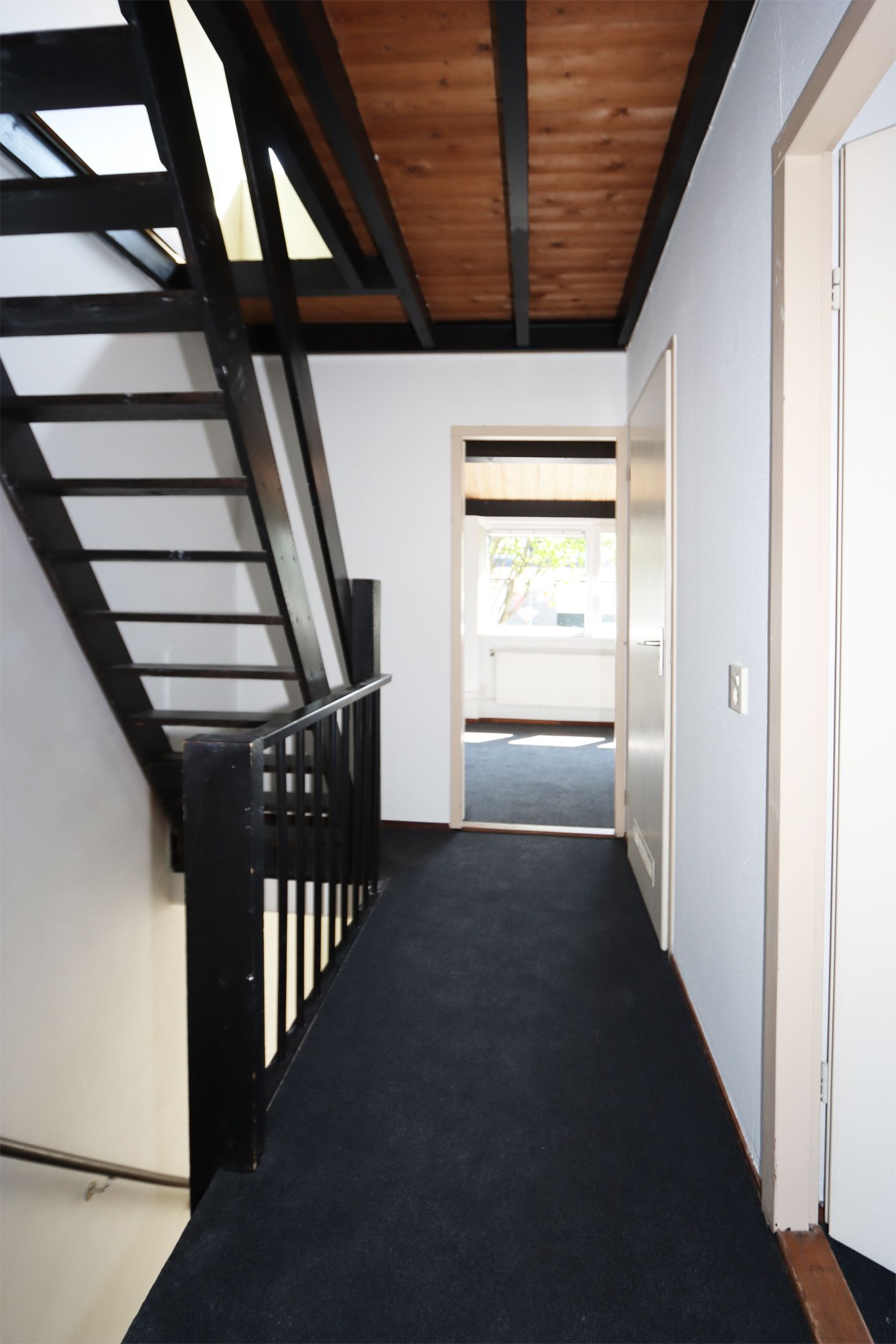 Photo 18 of van de Veldeweg 8