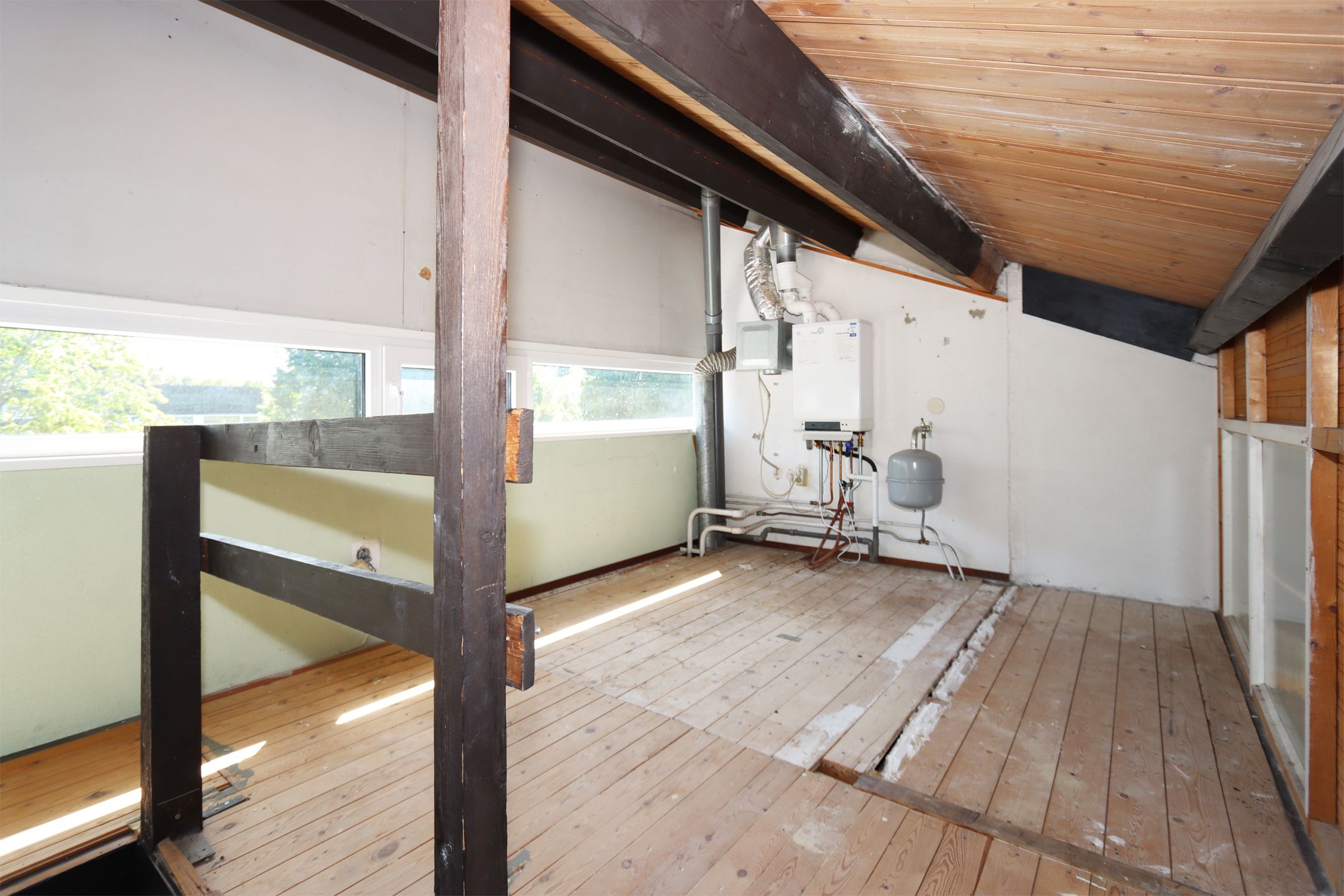 Photo 24 of van de Veldeweg 8