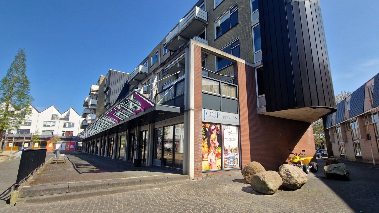 View photo 2 of Molenvlietbrink 252-254