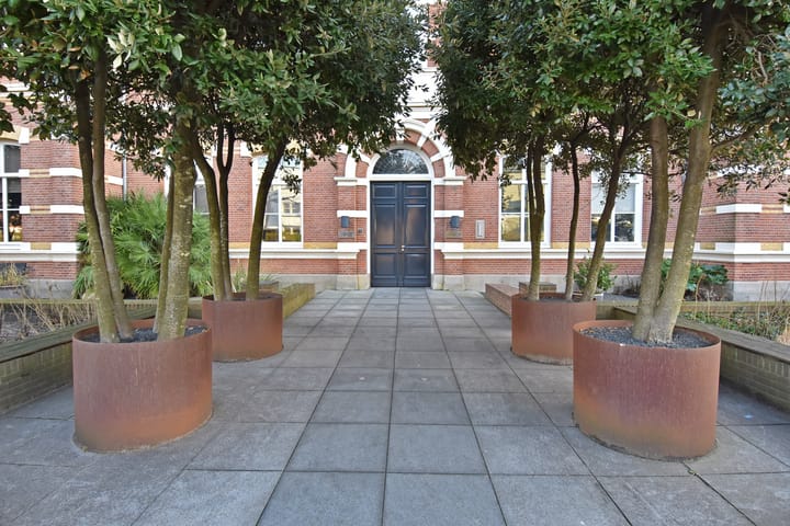 Photo 2 of Gevers Deynootweg 19-K