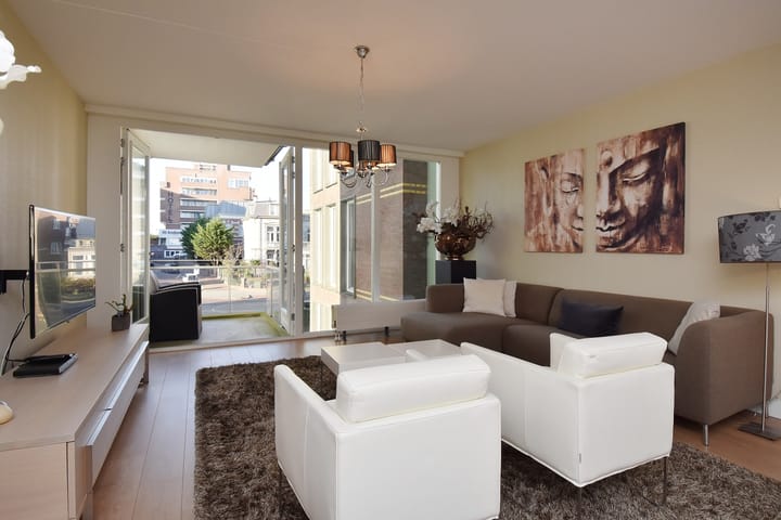 Photo 8 of Gevers Deynootweg 19-K