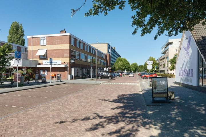 Foto 35 van Planetenbaan 39