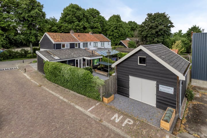 Foto 2 van Stationsweg 16