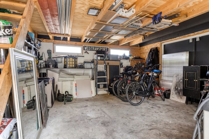 Photo 38 of Stationsweg 16