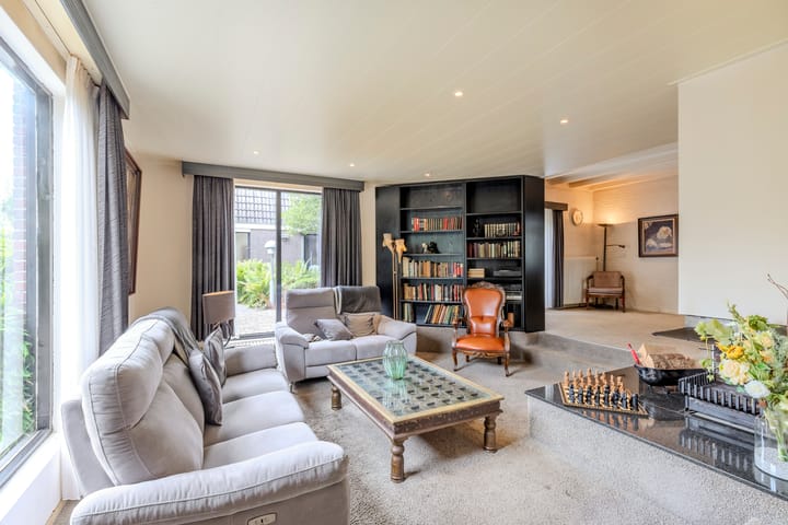 Foto 9 van Middelstraat 48