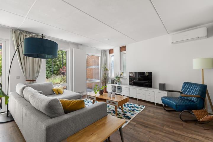 Foto 8 van Albert Schweitzerstraat 19