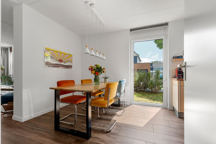 Foto 12 van Albert Schweitzerstraat 19