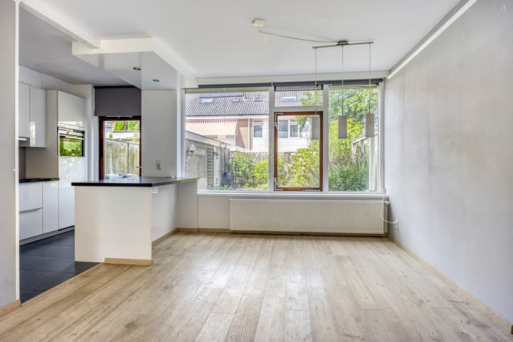 Photo 4 of Mariaplaats 20