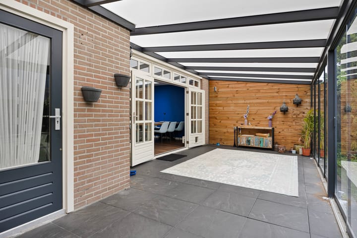 Photo 11 of Schildersstraat 6