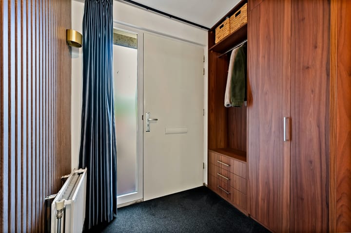 Foto 27 van Fie Carelsenlaan 75