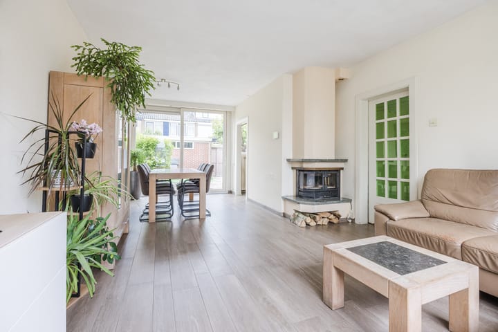 Foto 4 van Meeuwenlaan 39