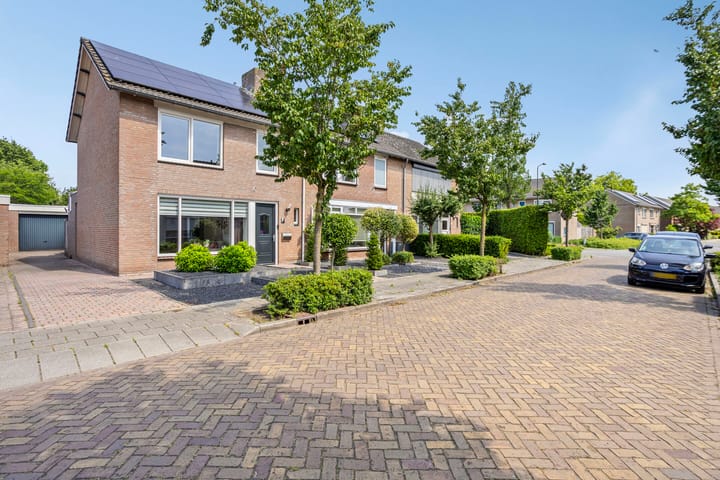 Photo 4 of Augusta de Witstraat 5