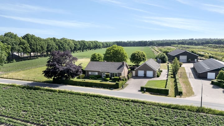 Foto 1 van Schutweg 10