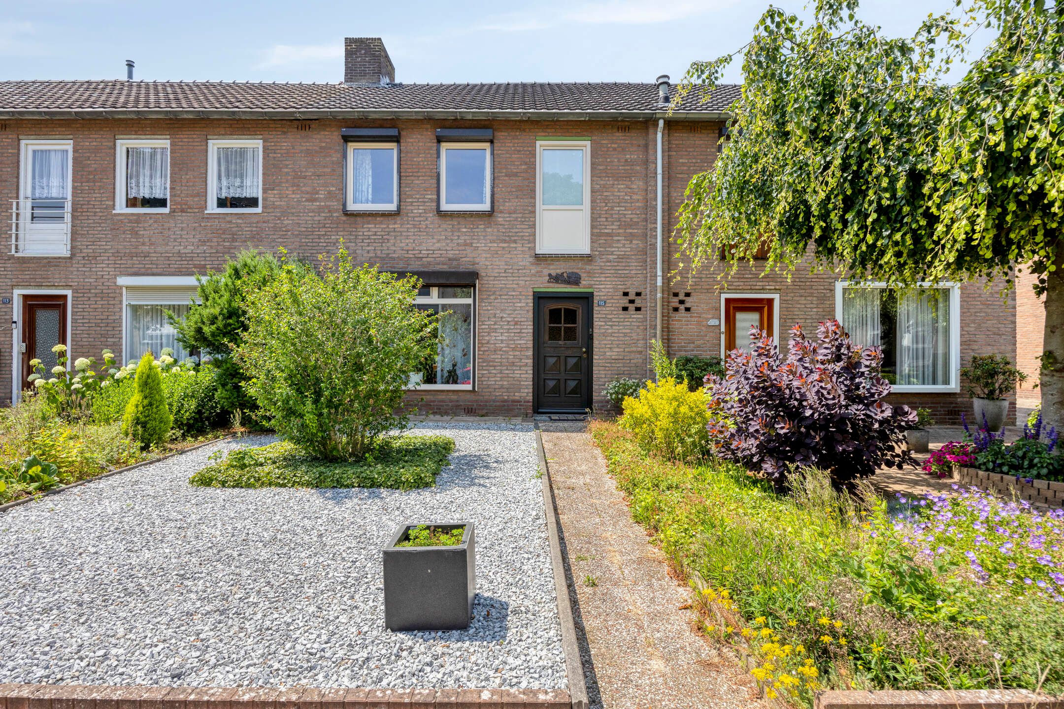 Schout Kellenerstraat, 115, Roermond, 6042XE, Limburg, Nederland 115 