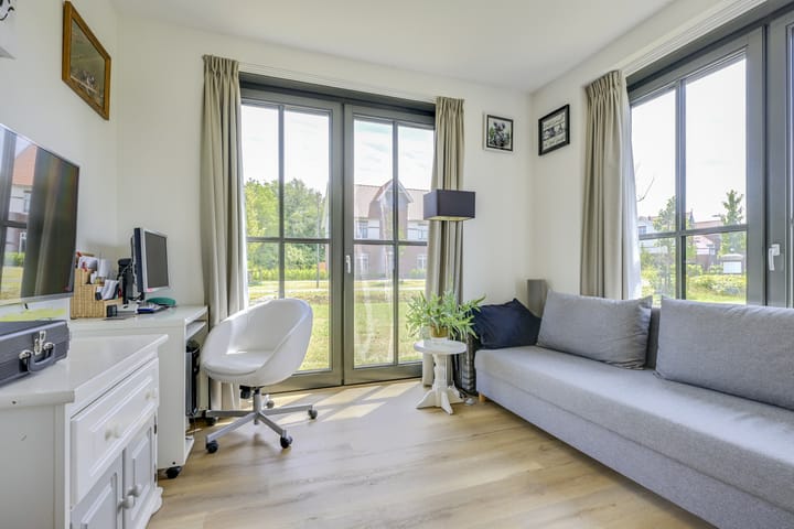 Foto 39 van Plataanpad 42