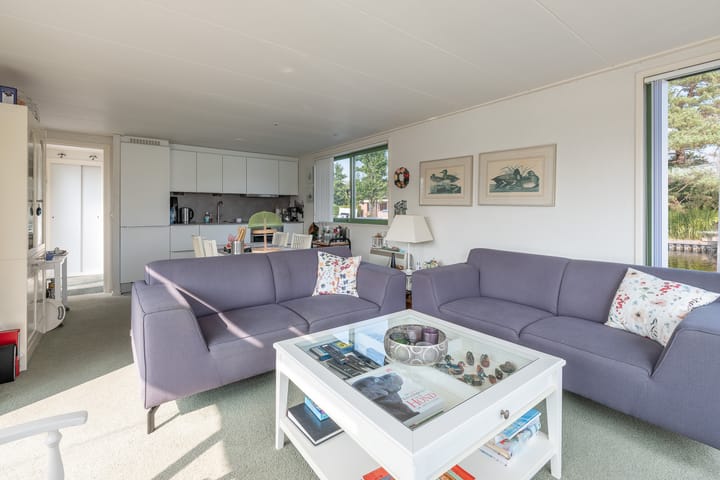 Photo 10 of Scheendijk 12-31