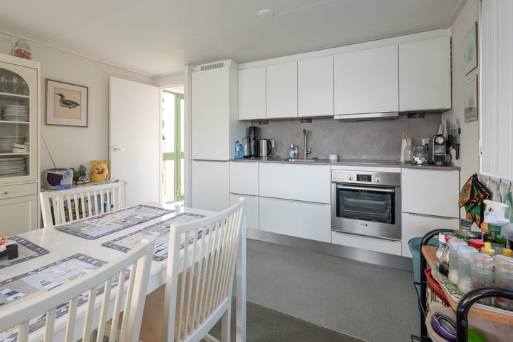 Photo 12 of Scheendijk 12-31