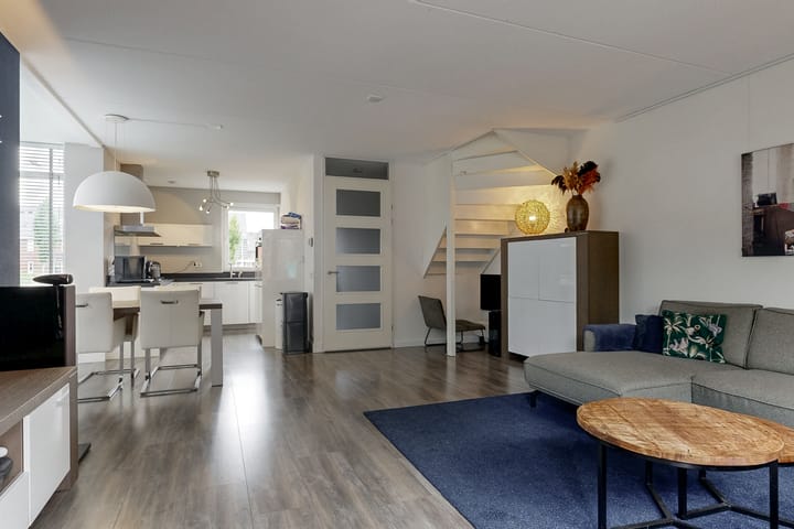 Foto 9 van Mathilde Wibautsingel 53